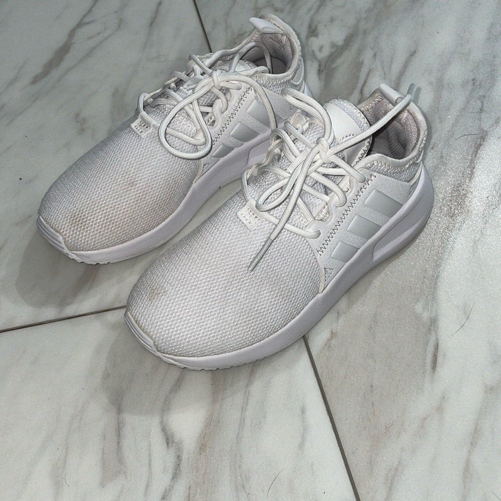 Girls all white sneakers
